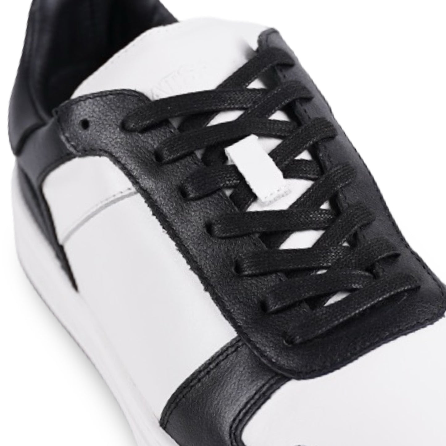 Ace White/Black Sneakers