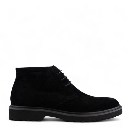 Arizona Black Suede Desert Boots
