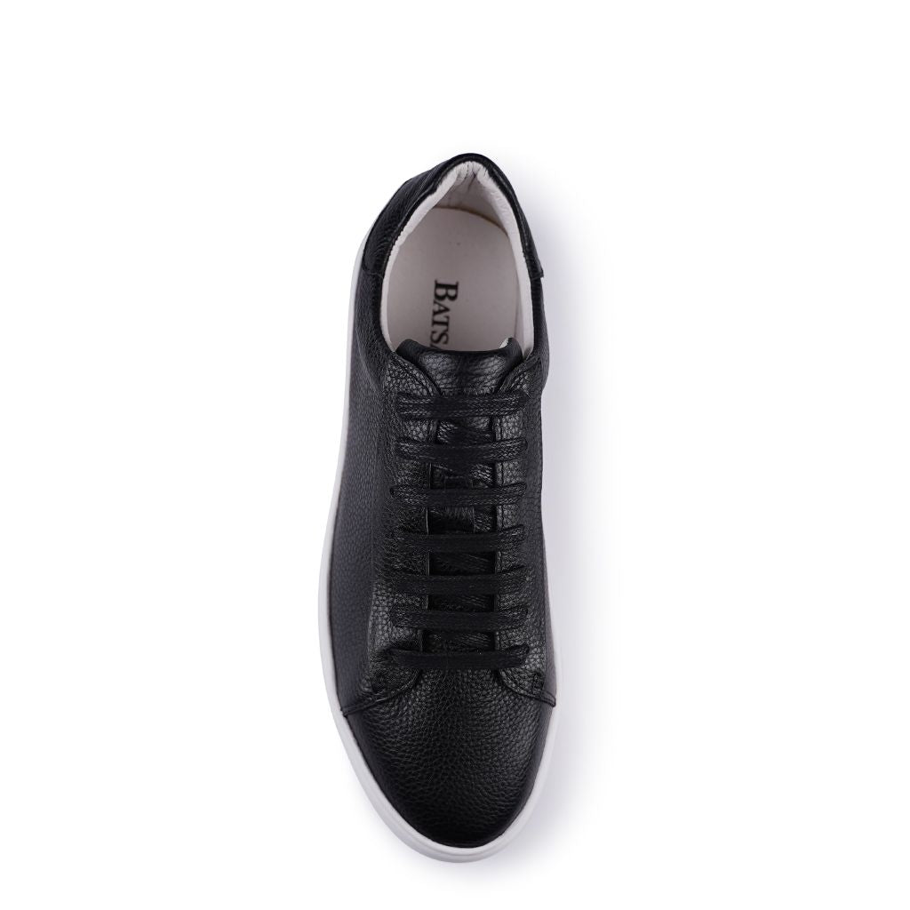 Axios 2.0 Black Sneakers