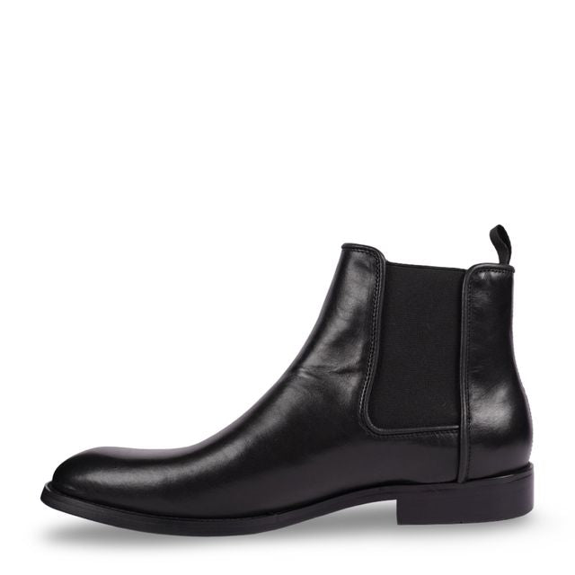 Jordan Black Chelsea Boots