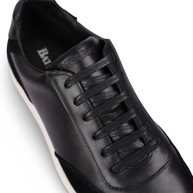Oros Black Sneakers